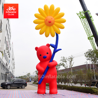 商场装修定制巨型广告充气大红熊雕像手捧鲜花模型